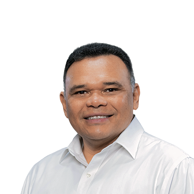  Rolando  Zapata