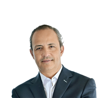  Héctor  Orellana