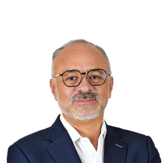  César Vera