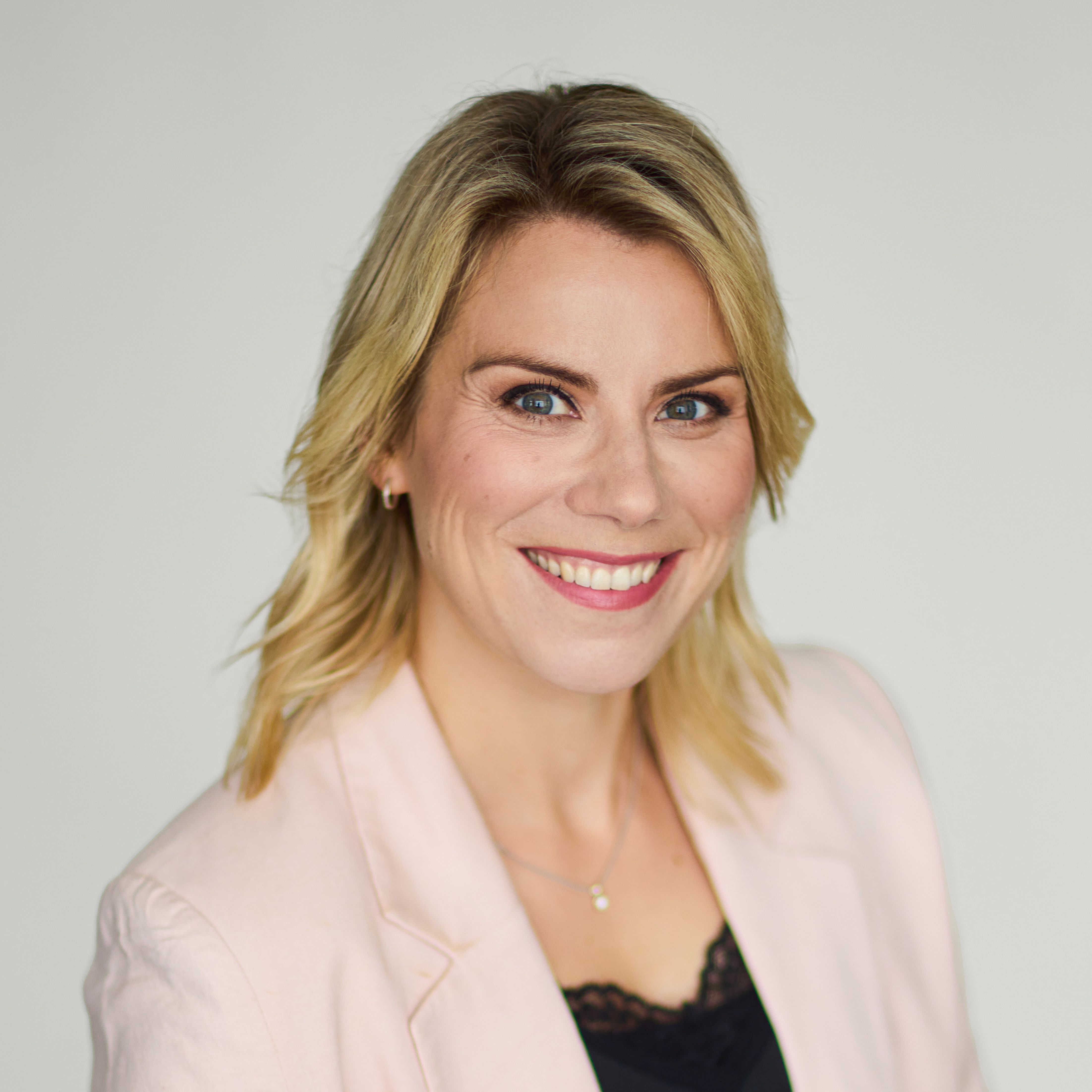 An image of Saara-Sofia Sirén